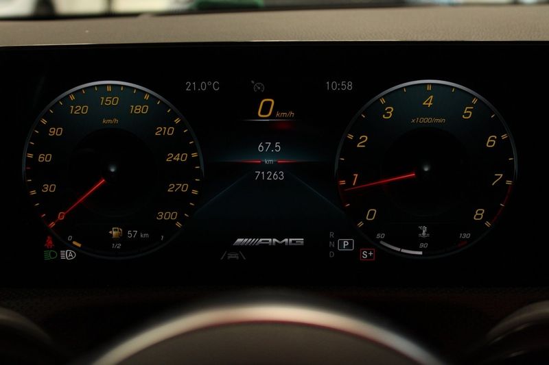 Mercedes A45 AMG bild 32
