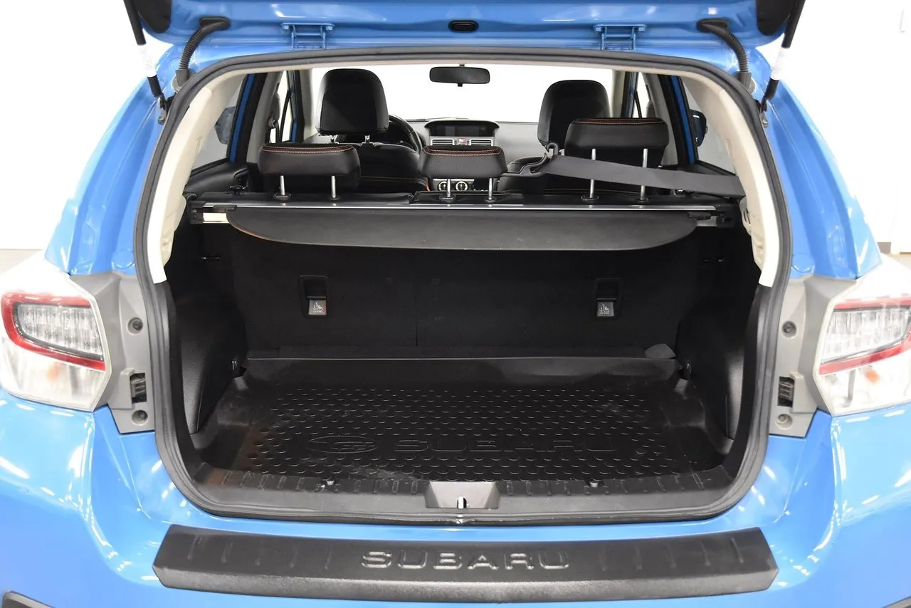 Vehicle image 18