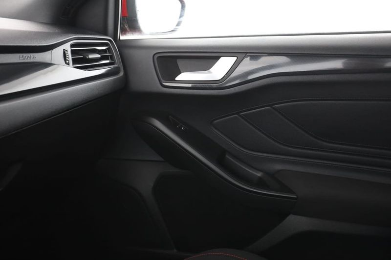 Ford Focus bild 31