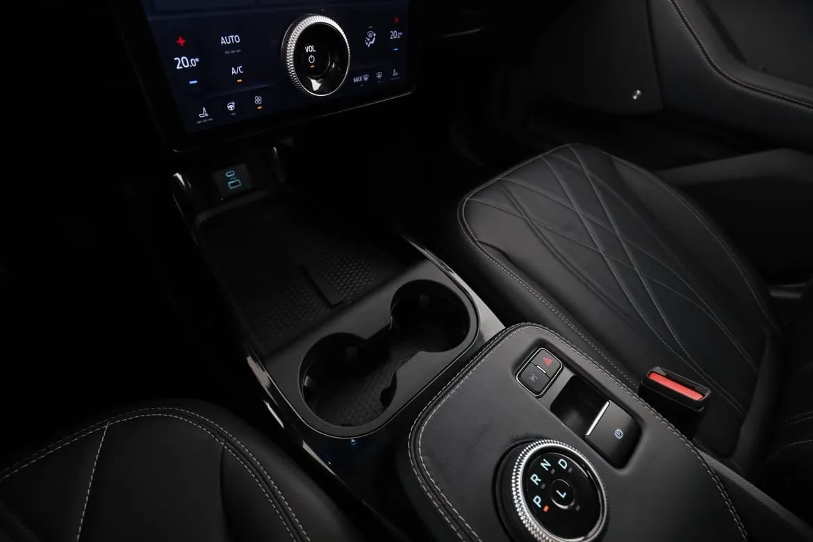 Vehicle image 23