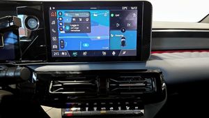 Nissan Micra bild 12