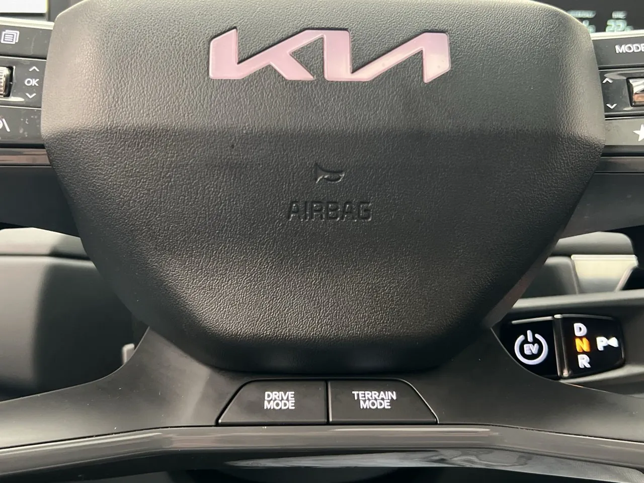 Vehicle image 29