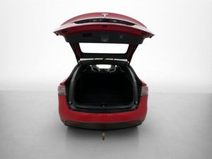 Tesla Model X bild 33