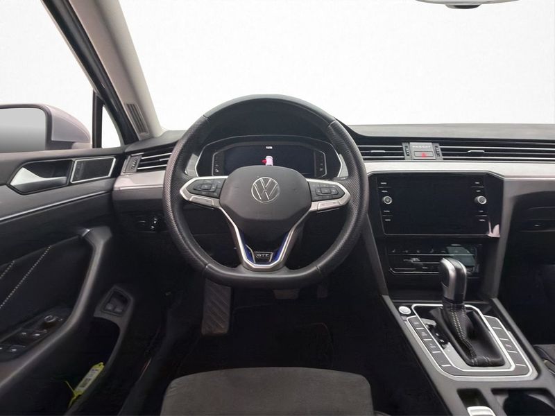 Volkswagen Passat bild 14