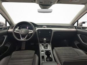 Volkswagen Passat bild 13