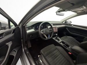 Volkswagen Passat bild 11