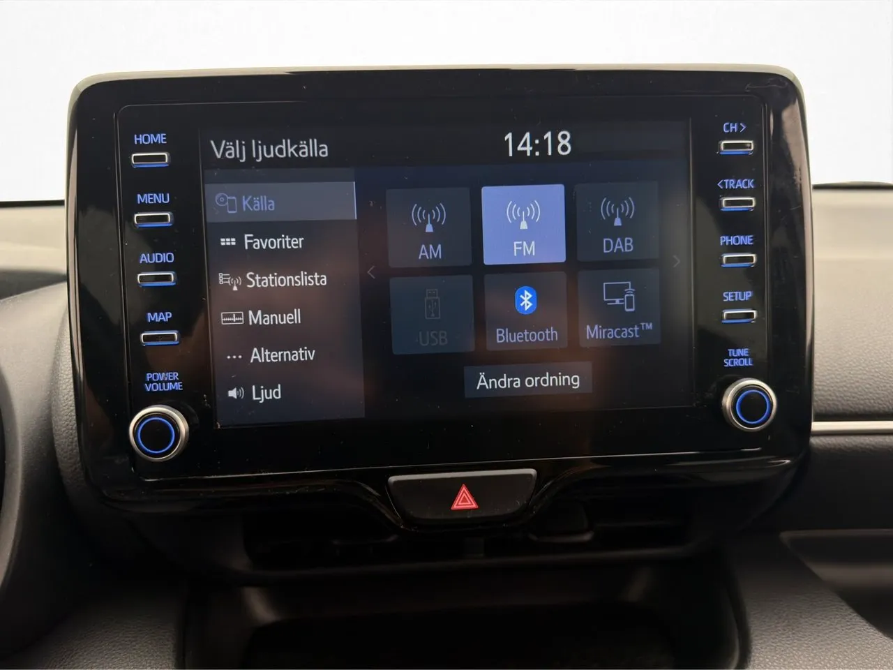 Vehicle image 22