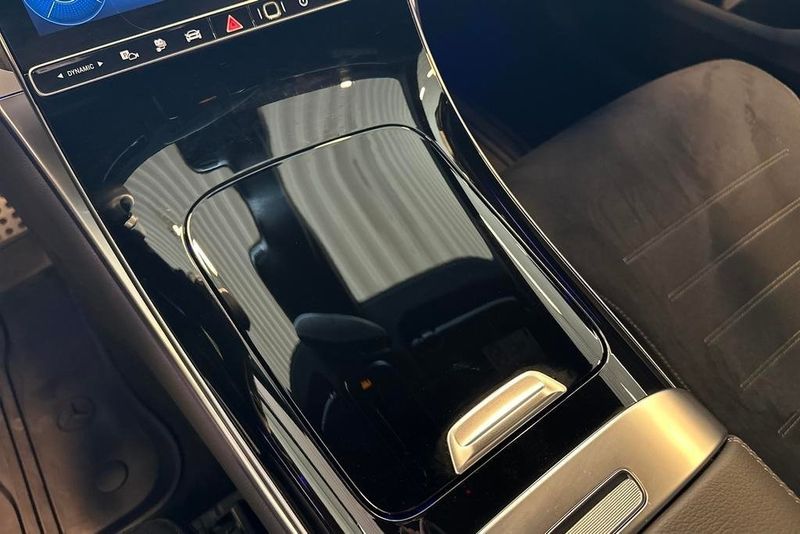 Mercedes GLC300 bild 12