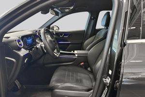 Mercedes GLC300 bild 8