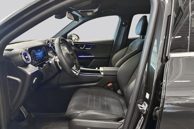 Mercedes GLC300 bild 8