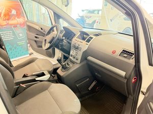 Opel Zafira bild 7