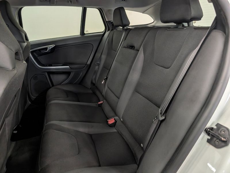 Volvo V60 bild 6