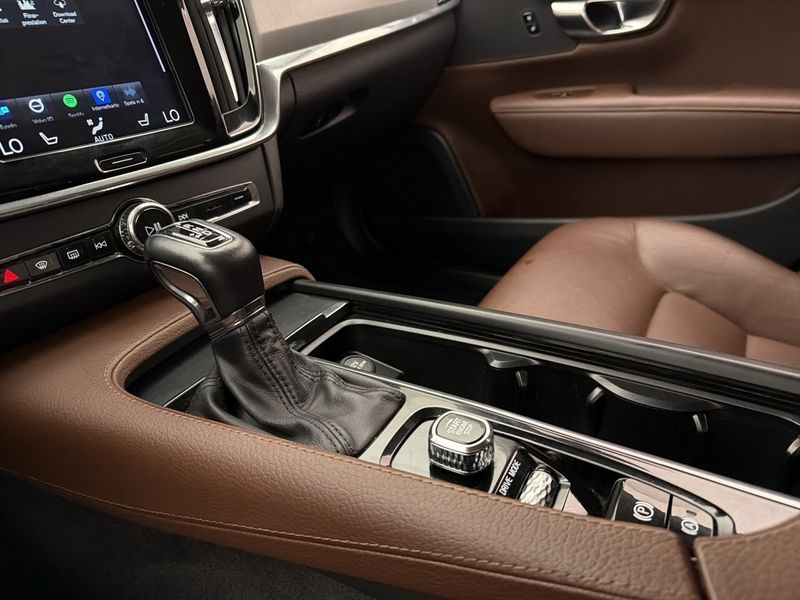 Volvo V90 bild 24