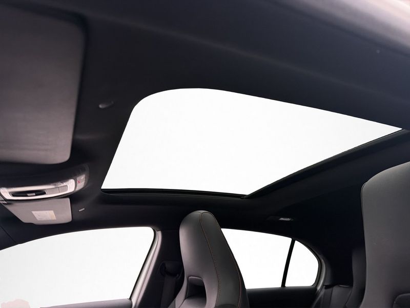 Mercedes A180 bild 11