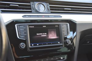 Volkswagen Passat bild 17