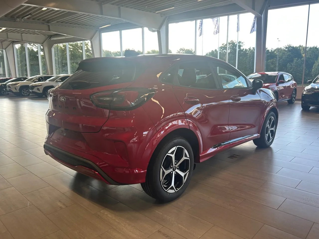 Vehicle image 1