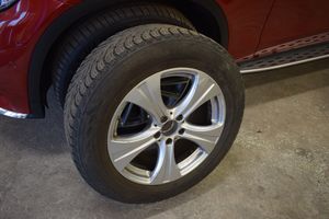 Mercedes GLC220 bild 18