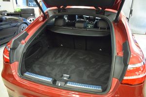Mercedes GLC220 bild 16