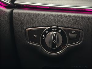 Mercedes E300 bild 16