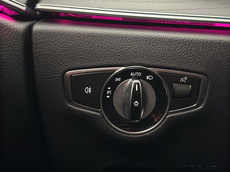 Mercedes E300 bild 16