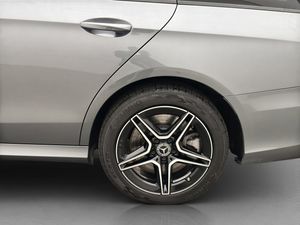 Mercedes E300 bild 32