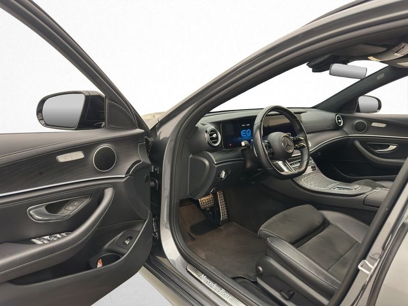 Mercedes E300 bild 11