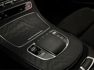 Mercedes E300 bild 26