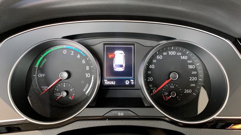 Volkswagen Passat bild 15