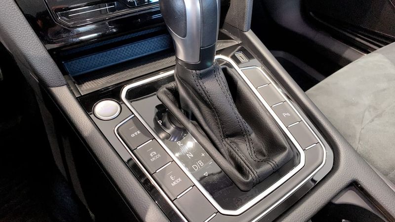 Volkswagen Passat bild 17