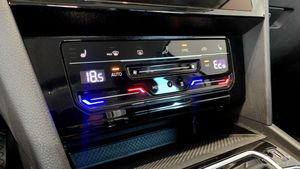 Volkswagen Passat bild 16
