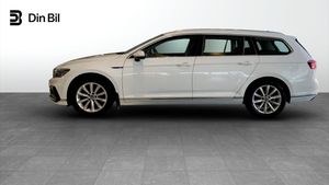 Volkswagen Passat bild 2