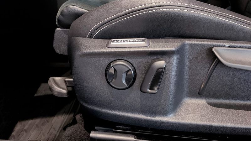 Volkswagen Passat bild 18