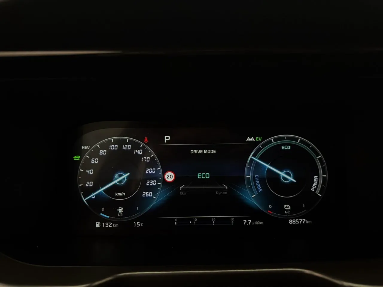 Vehicle image 22