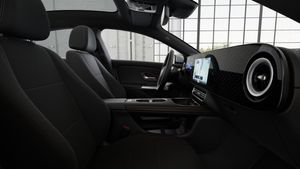 Mercedes CLA200 bild 2