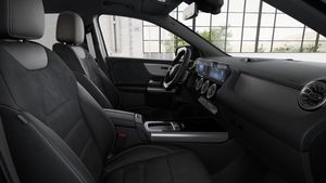 Mercedes GLA250 bild 2