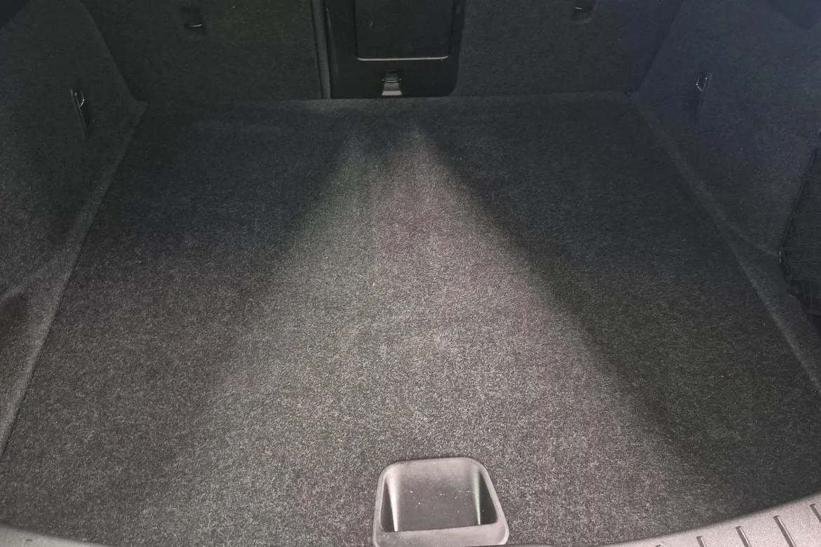 Vehicle image 36