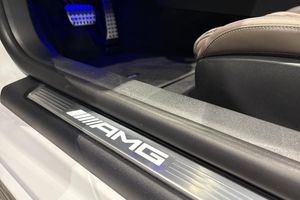 Mercedes SL63 AMG bild 12
