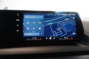 BMW 120 bild 9
