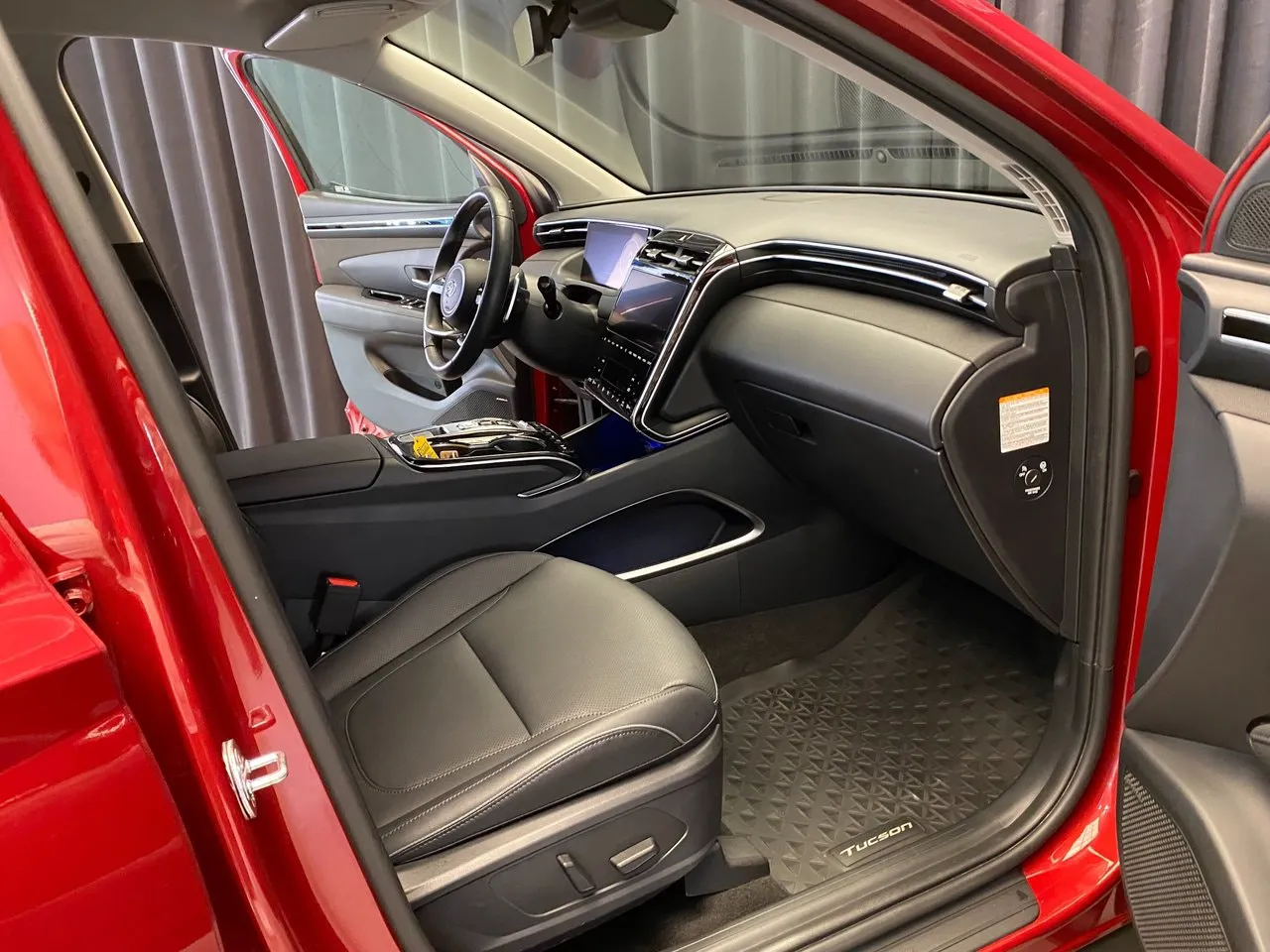 Vehicle image 36