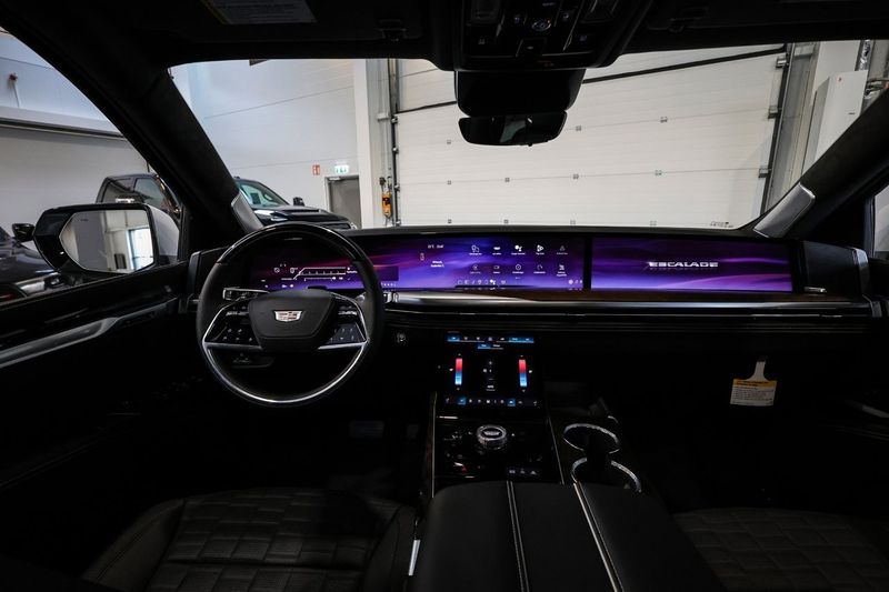 Cadillac ESCALADE bild 22