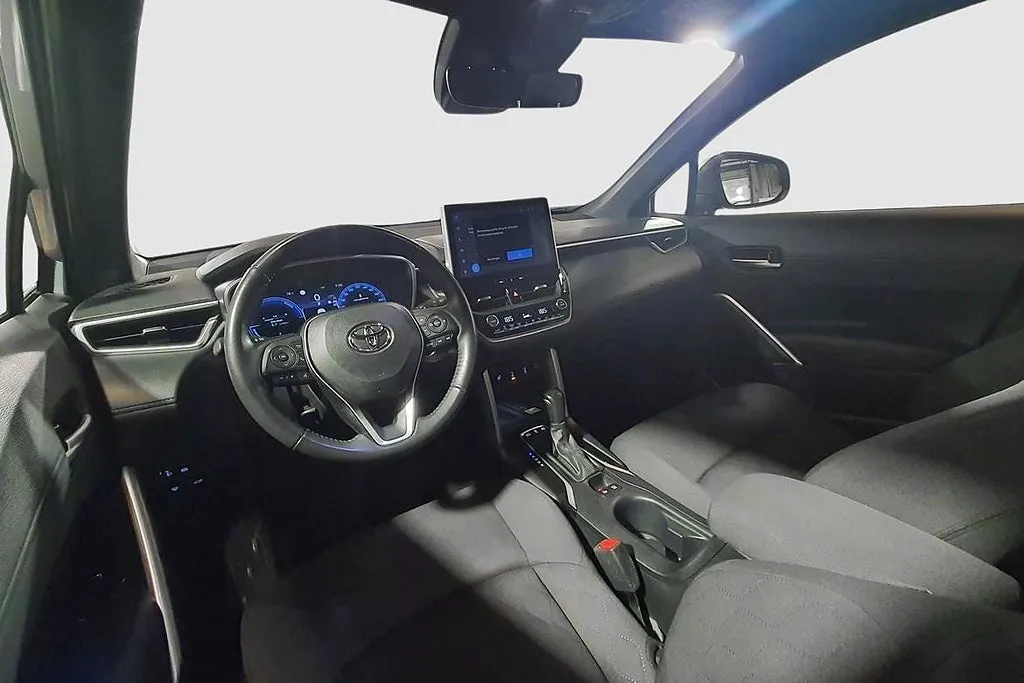 Vehicle image 11