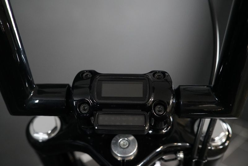Harley-Davidson Breakout bild 20