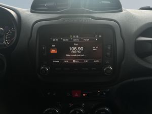 Jeep Renegade bild 11