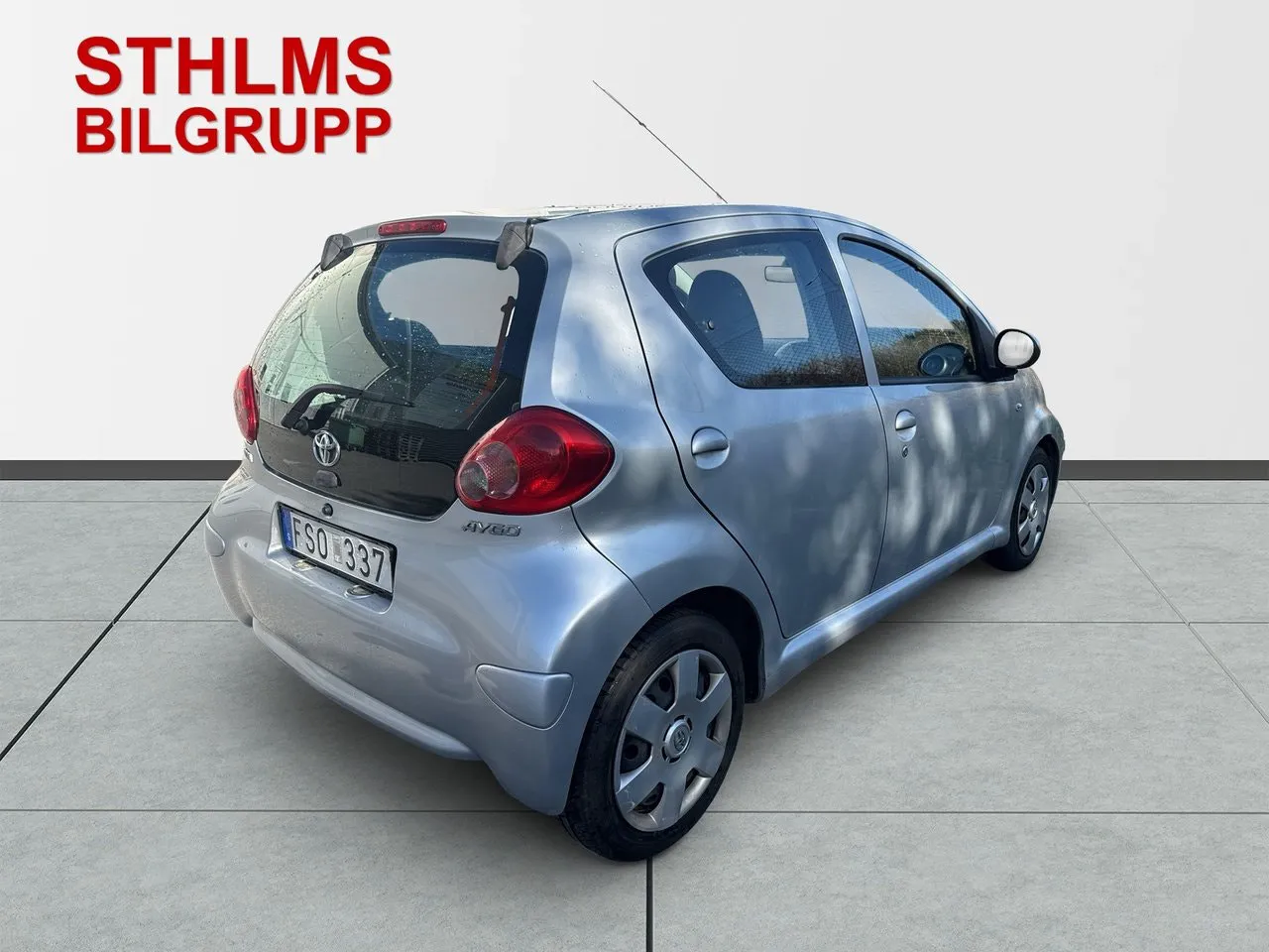 Vehicle image 2