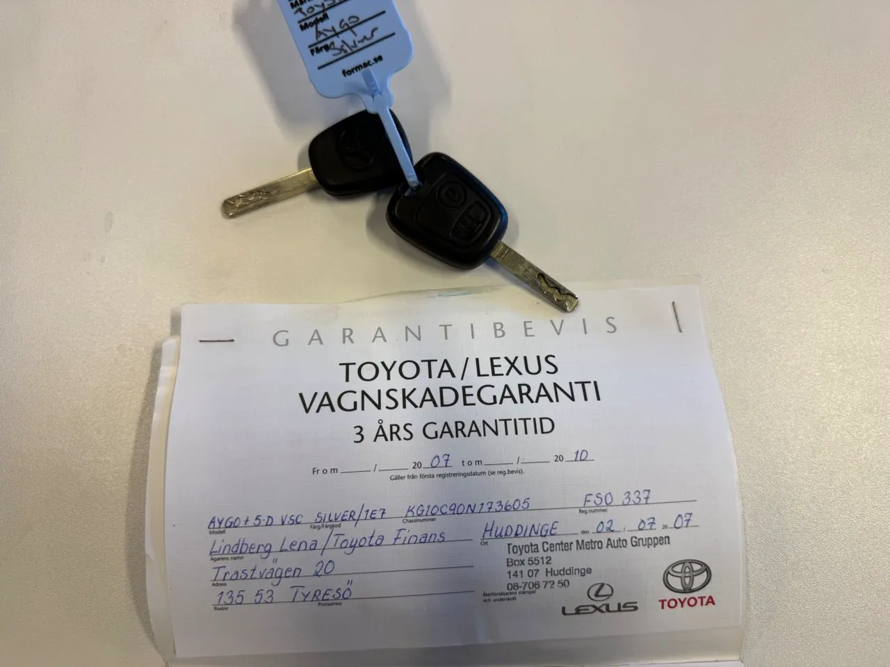 Vehicle image 14