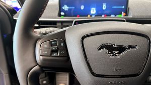 Ford Mustang Mach-E bild 14