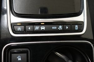 Jaguar F-Pace bild 15
