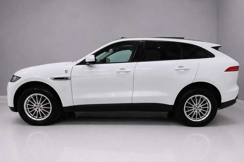 Jaguar F-Pace bild 2