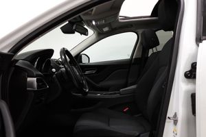 Jaguar F-Pace bild 7
