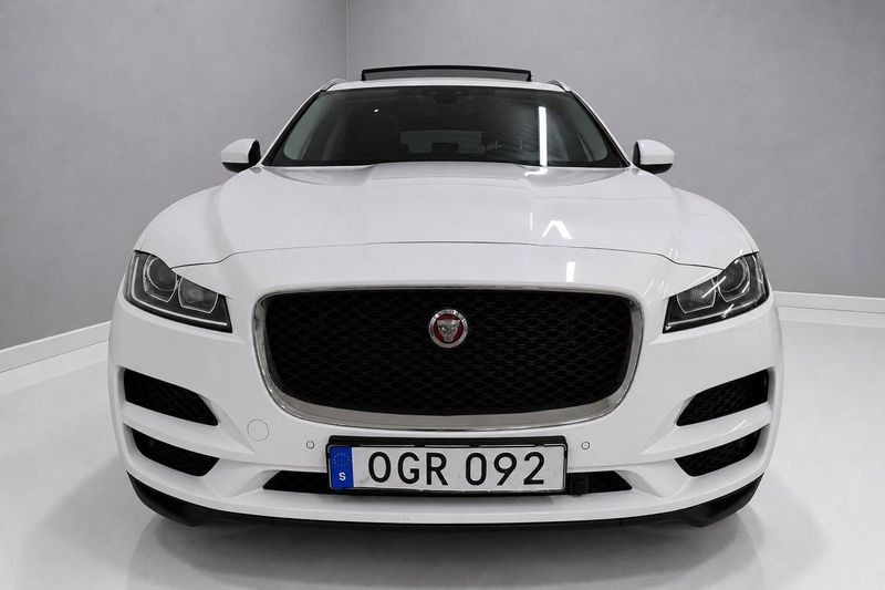 Jaguar F-Pace bild 3